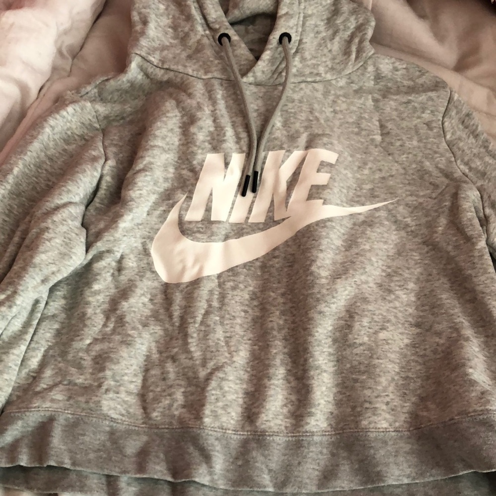 Nike crop hoodie